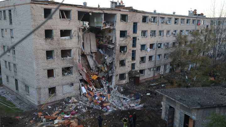 Rusia lanza un ataque con 653 drones y más de 50 misiles contra el sistema eléctrico en una decena de regiones de Ucrania: hay al menos dos muertos