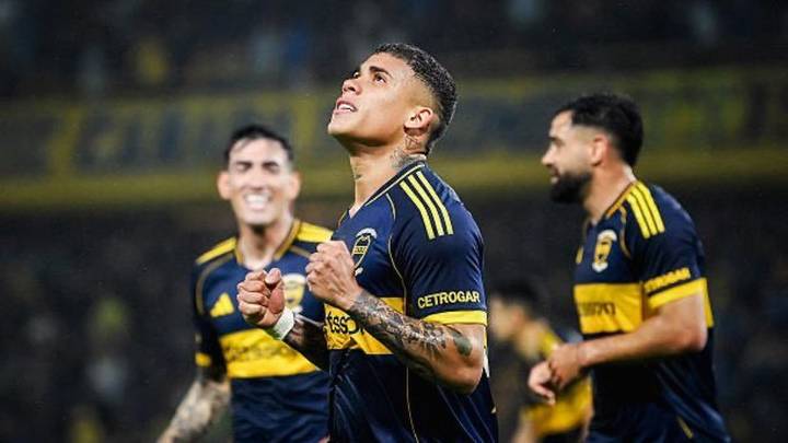 Boca aplastó a Newell's y es líder de la Zona "A"