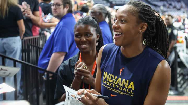 Kelsey Mitchell injury update, Fever guard extreme cramps, hospital, recovery
