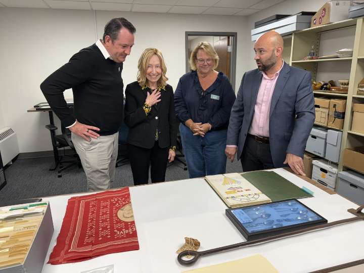 Pulitzer prize-winning author visits the Theodore Roosevelt Center at Dickinson State University