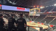 La tarde de un Valencia-Hapoel a puerta cerrada: disturbios, helicóptero y un Roig Arena blindado