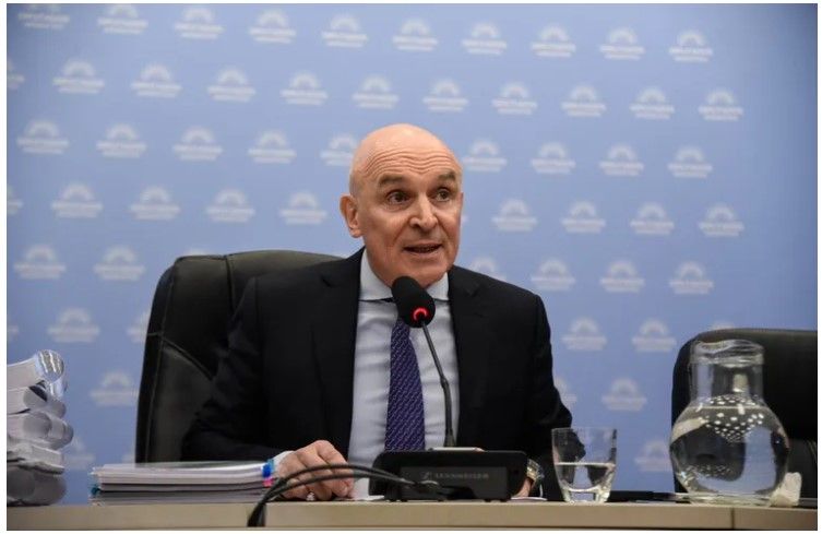 Más problemas para el Gobierno: habrá una sesión para desplazar a Espert de Presupuesto y reformar la ley de DNU