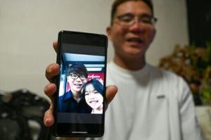 Grieving Singapore father on mission to save teens from drug vapes