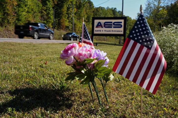 Authorities name the 16 killed in Tennessee plant blast, with a painstaking investigation promised