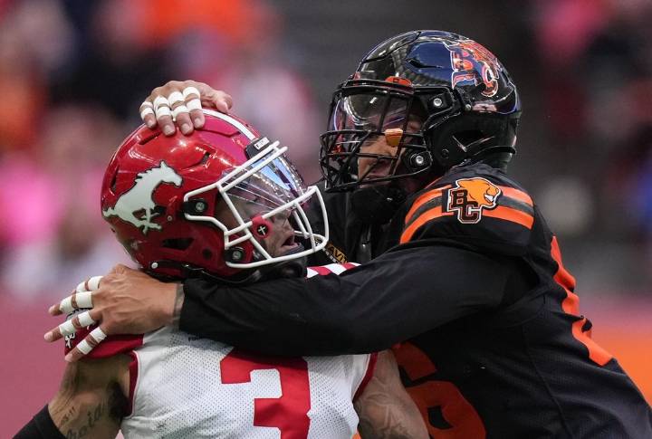 Surging Lions clinch playoff berth with 38-24 win over Stampeders – Winnipeg Free Press