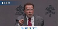 Schwarzenegger visita el Vaticano para impulsar el fin de combustibles fósiles