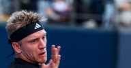 Alejandro Davidovich avanza en el Masters 1000 de Shangai y se medirá  a Medvedev