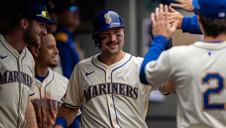 Seattle Mariners' Cal Raleigh named top MLB player by peers