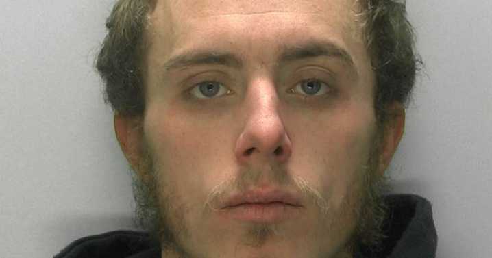 Man wanted in connection with stalking and harassment offences
