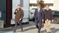 Carles Puigdemont llega a la reunión de Junts en Perpignan: "Muy contento de estar en Cataluña"