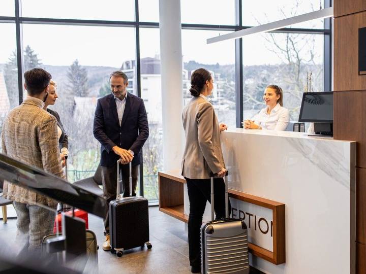Hotel staff reveal insider secrets to free perks and upgrades
