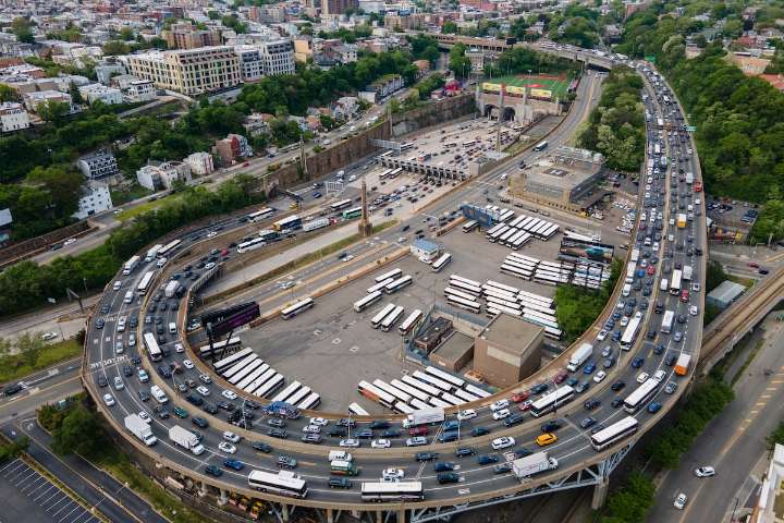 Washington retira 18.000 millones de dólares de fondos a dos grandes proyectos de transporte de Nueva York