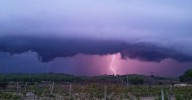 Pendientes de las fuertes tormentas hasta la madrugada, y mañana no hará limpio