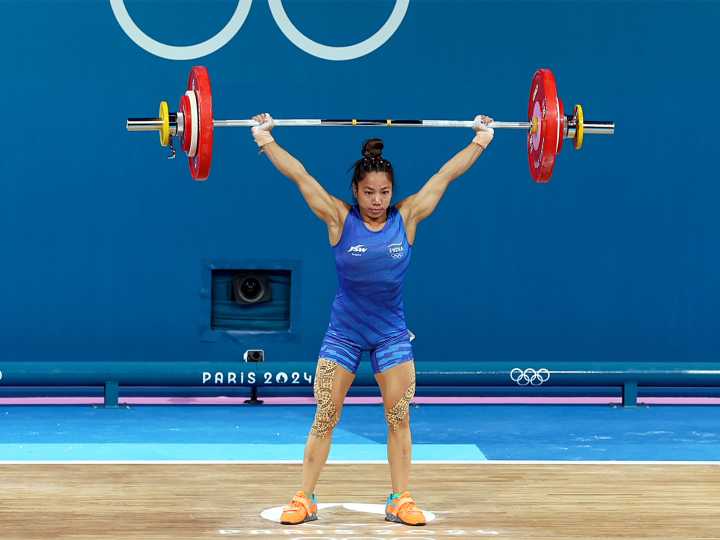 Mirabai Chanu claims silver medal in 48kg division at World Weightlifting Championships 2025