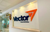 Absorbe Finamex cuentas y activos de Vector