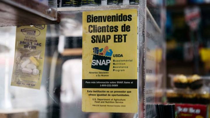 Preocupación por beneficios alimentarios en EE.UU. tras un mes del cierre de Gobierno