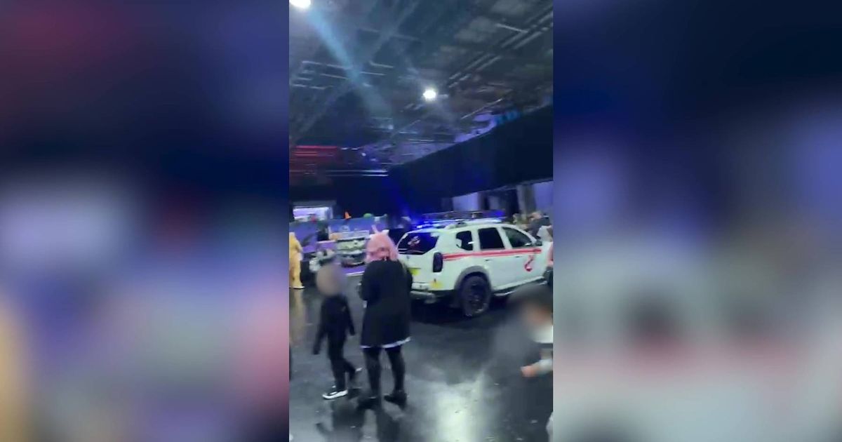 Parents slam 'Willy Wonka 2.0' Halloween event with 'disco playing one song'