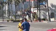 5 people injured after helicopter crashes in Huntington Beach