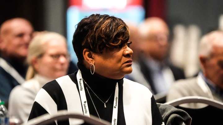 Lawrence Mayor Deb Whitfield faces criticism from council over 2026 budget