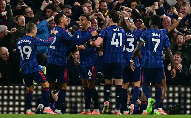 Trossard strike sends Arsenal three points clear at top of Premier League