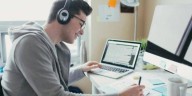 Los 6 trabajos independientes y freelance que lo pueden volver rico, según la IA 
