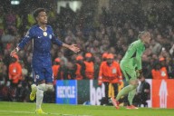 Liverpool rebounds with 5-1 win at Frankfurt in Champions League; Chelsea and Bayern also win big