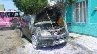 Alarma por camioneta que se quemaba