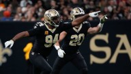 New Orleans Saints make in-game quarterback change in loss to Tampa Bay, will evaluate position