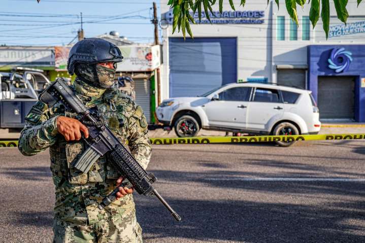 Detenidos por huachicol y red vigilancia criminal; estos son los resultados de operativos de seguridad en México