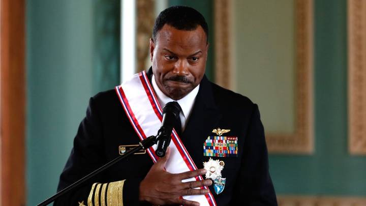 Se va el hombre clave en las operaciones de EE. UU. en el Caribe: el almirante Holsey deja el Comando Sur