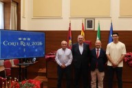 Román presenta a los Reyes Magos, la Estrella de Oriente y el Cartero Real