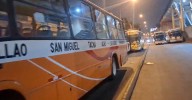 Continúan los bloqueos en San Juan de Lurigancho pese al levantamiento del paro de transportistas