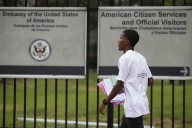 Embajada de EE. UU. en Colombia limitará sus servicios por el cierre de gobierno, ¿afectará el trámite de visas?