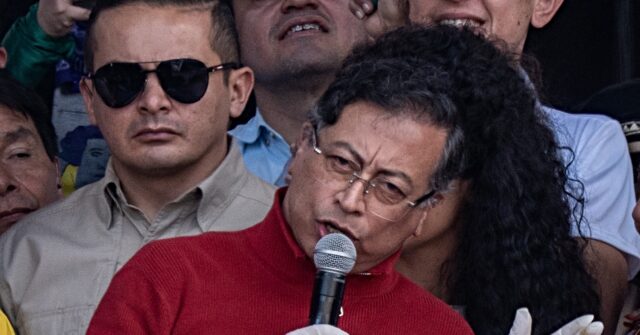 'Rude And Ignorant': Colombia's Gustavo Petro Rants After Trump Calls Him a Drug Dealer