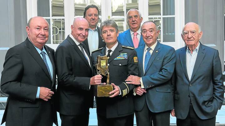 Peña Solera Aragonesa premia a la Policía Local de Zaragoza