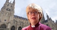 Sarah Mullally: Historia y desafíos de la primera mujer designada Arzobispa de Canterbury