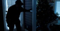 Police urge residents to 'lock themselves in' as winter crime warning issued