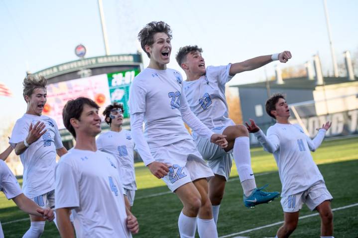 8 Harford County soccer, field hockey teams win region titles