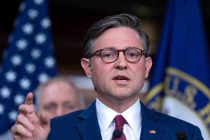 Government shutdown Day 21: Live updates from Mike Johnson’s press conference