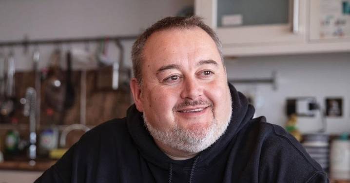 Extreme saver shares year-long Christmas prep that shaves 75% off final bill