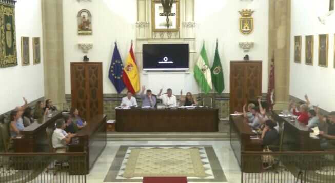La moción presentada sobre el cribado del cáncer de mama se aprueba con mayoría sin los votos del PP