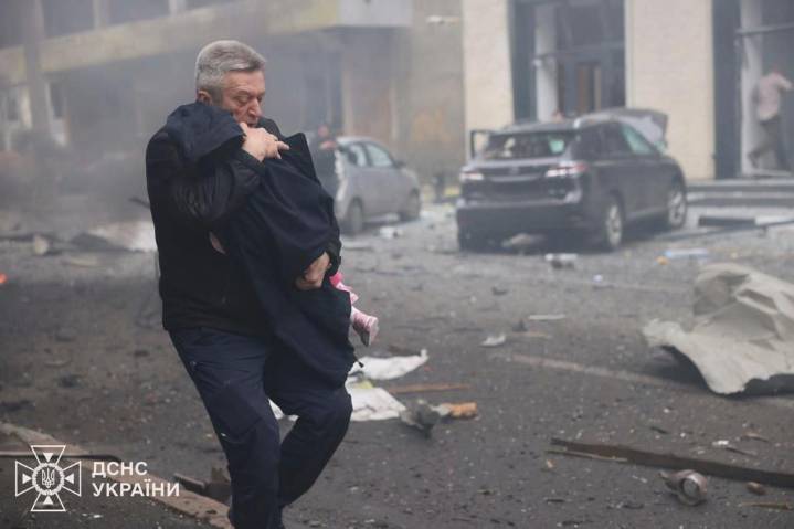 A major Russian drone and missile attack on Ukraine kills at least 6, officials say