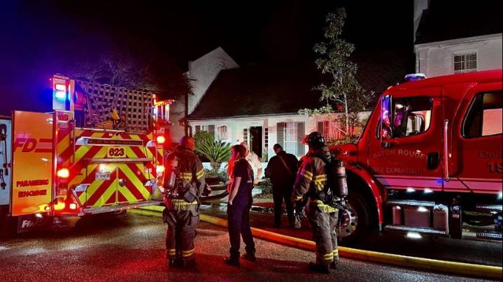 Fire crews respond to a house fire on Hilltrace Avenue in Baton Rouge