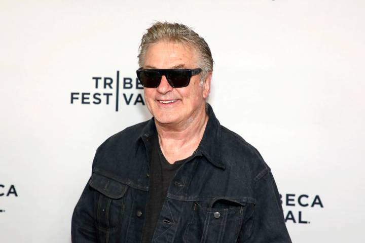 Alec Baldwin blames 'biggest garbage truck' for car accident in Hamptons