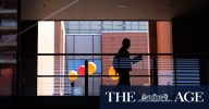 Western Sydney students, graduates told university degrees ‘revoked’ in email scam