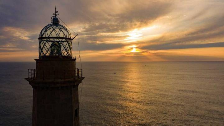 Cinco rincones mágicos de las Rías Altas para ver el atardecer en Galicia