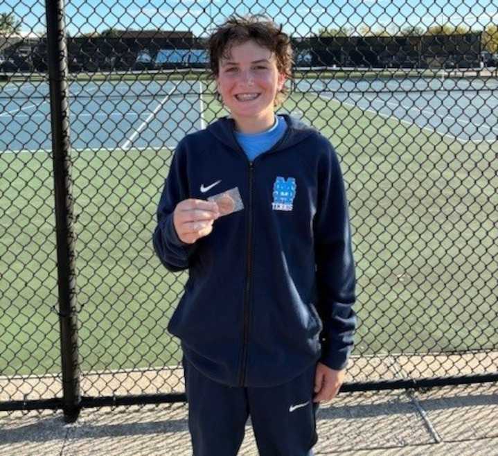 Mona Shores freshman boys tennis phenom secures Division 2 regional title