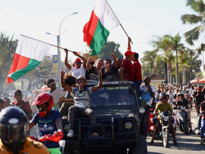Ejército de Madagascar anuncia que “ha tomado el poder”