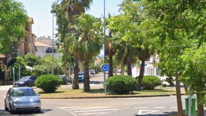 Dos jóvenes de 17 años, heridos en un accidente en Las Vaguadas de Badajoz More