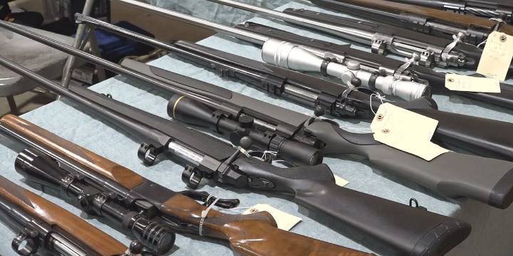 Sioux Falls gun show preps hunters, grows youth enthusiasm for firearms